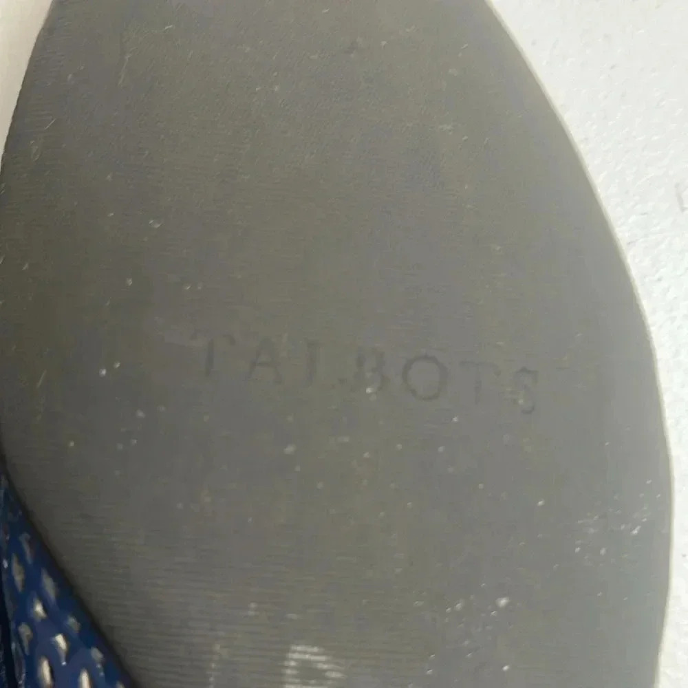 Talbots Navy Laser Cut Leather Flats Size 7.5 AA - Picture 8 of 9